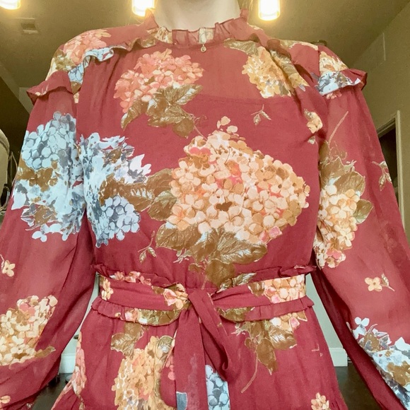 Designer Maxi Dress ( Moldovan Designer Sekana) - Picture 9 of 12